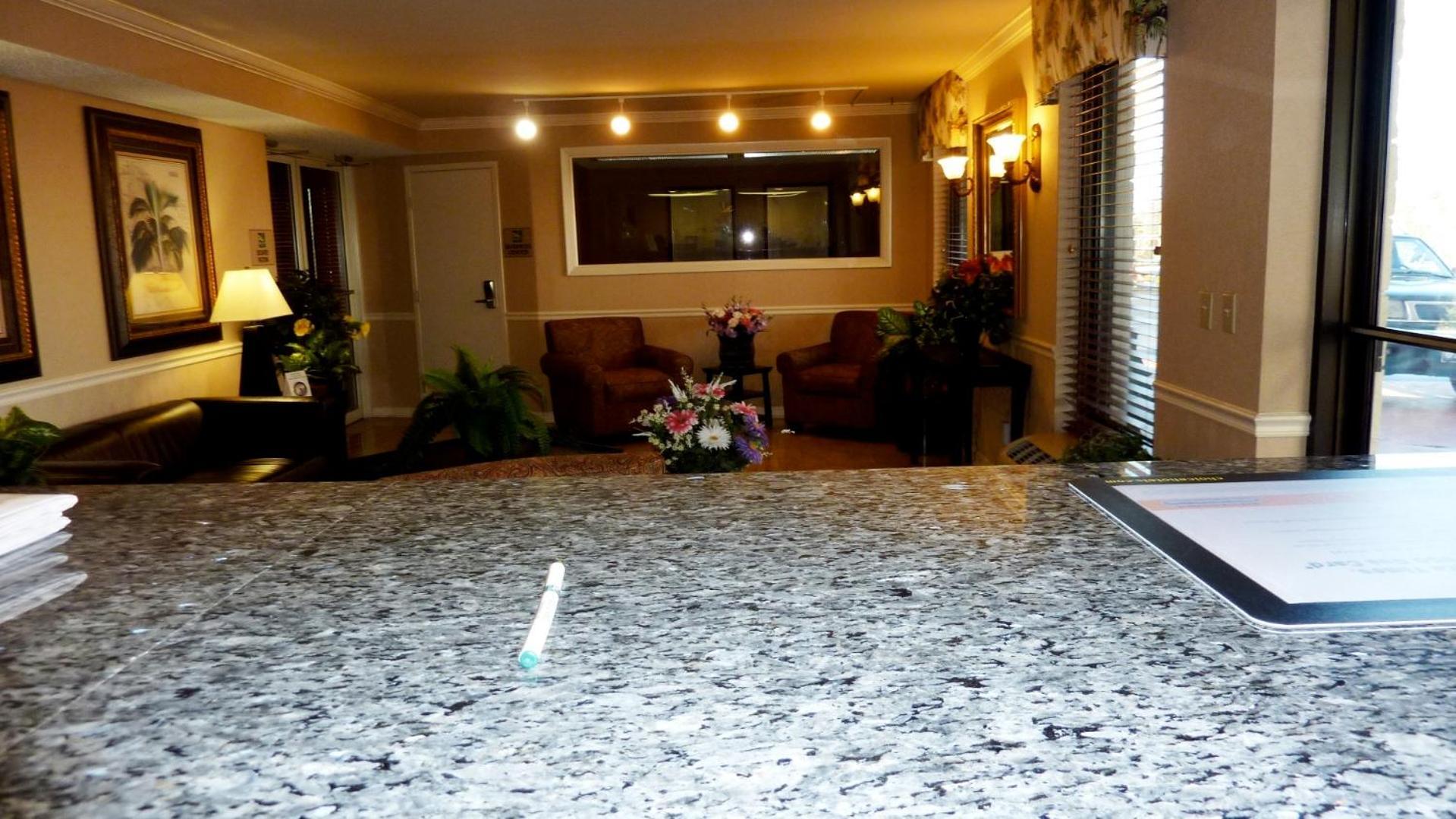 Quality Inn Fort Jackson Columbia Buitenkant foto