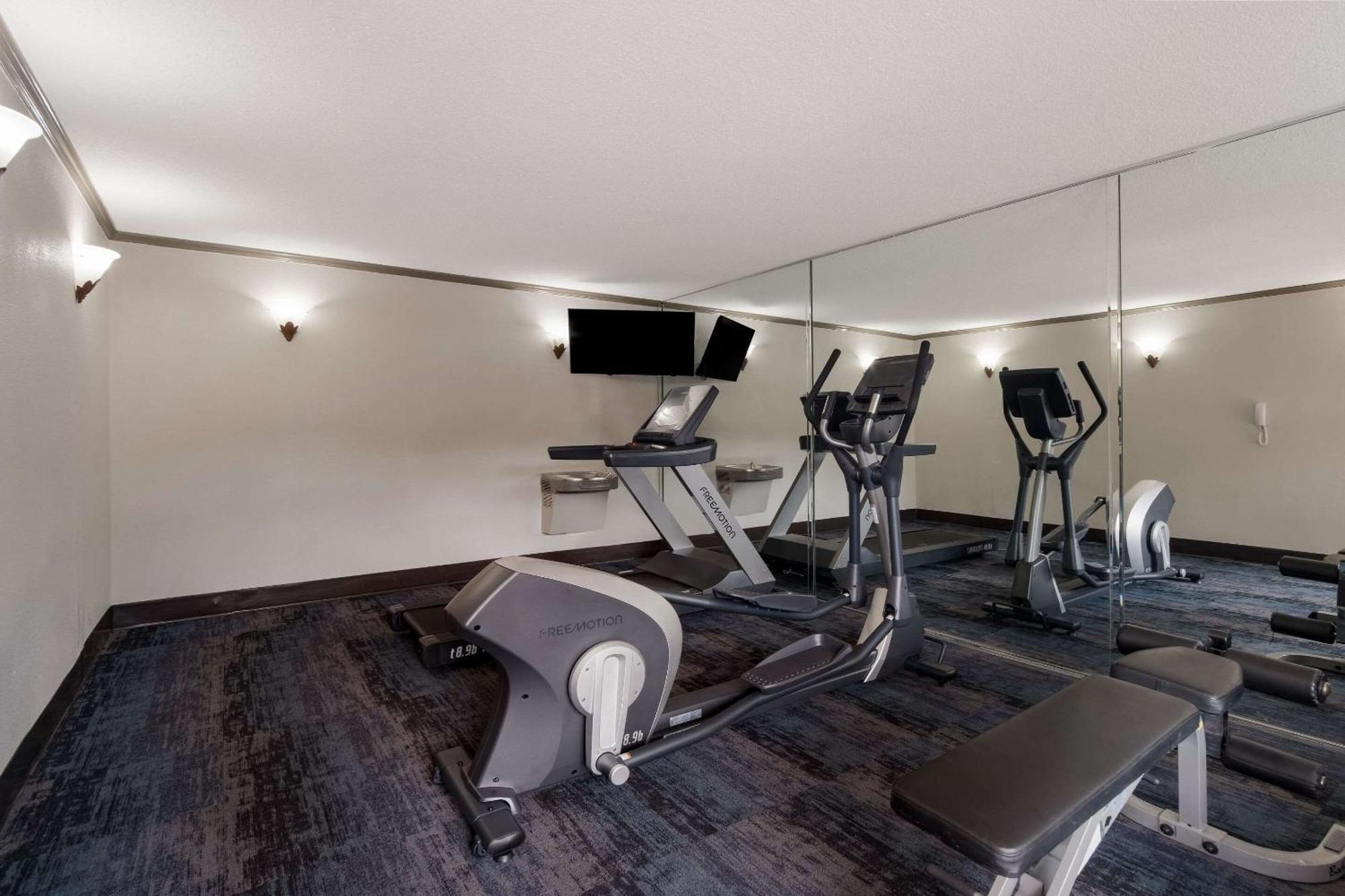 Quality Inn Fort Jackson Columbia Buitenkant foto